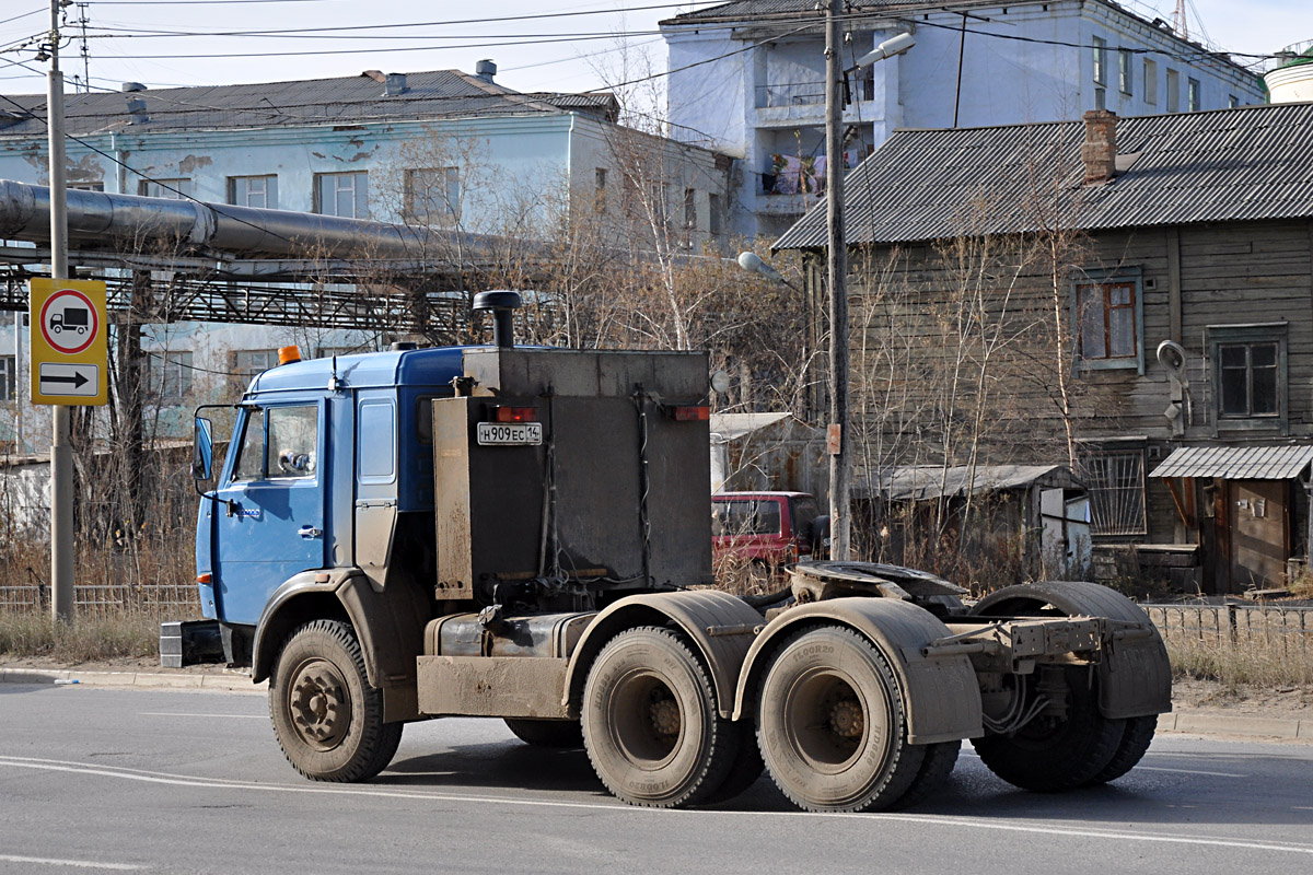 Саха (Якутия), № Н 909 ЕС 14 — КамАЗ-65115 [651150]