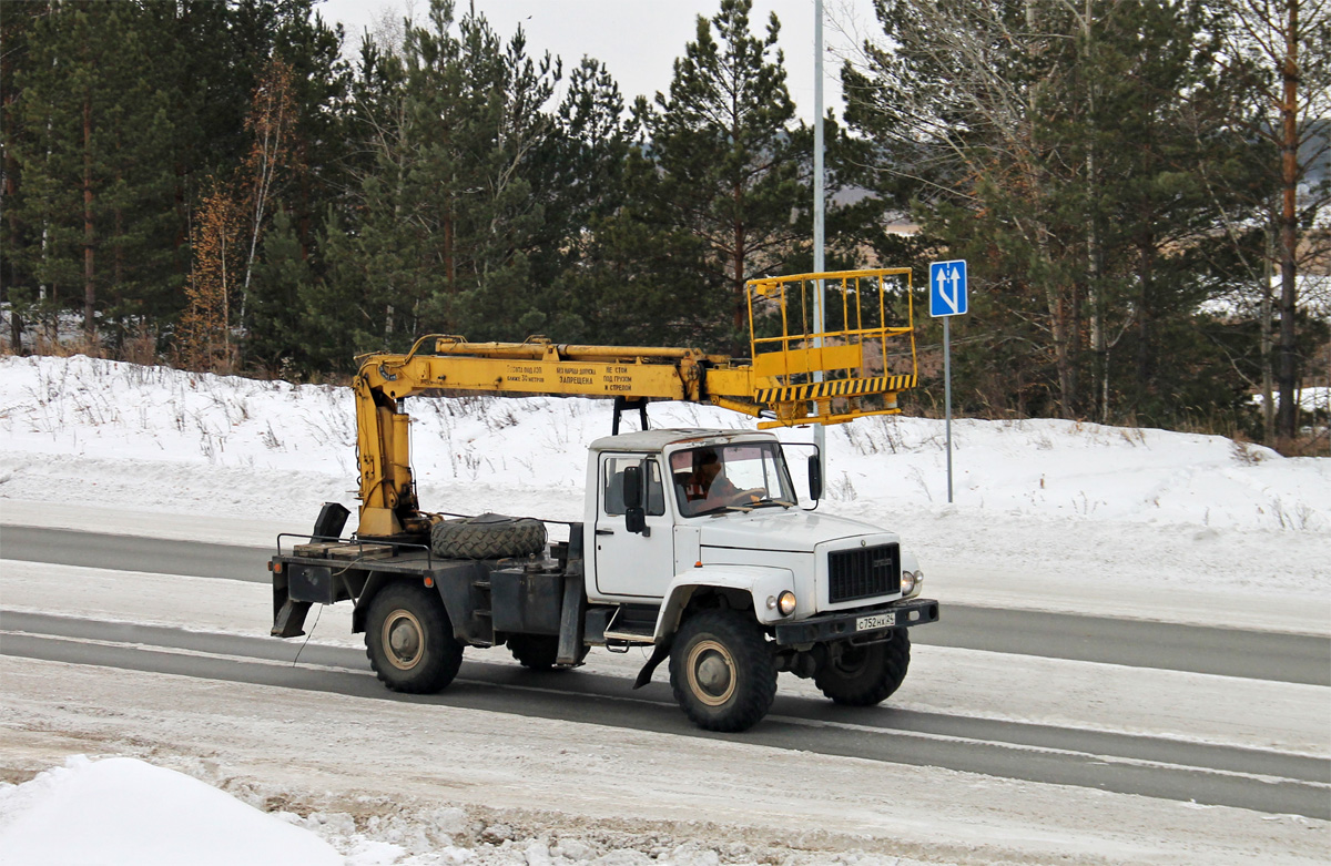 Красноярский край, № С 752 НХ 24 — ГАЗ-3308 «Садко»