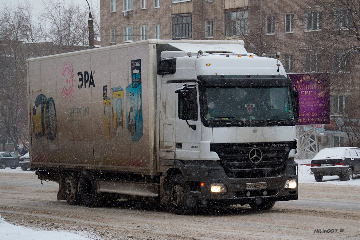 Татарстан, № У 954 ОХ 116 — Mercedes-Benz Actros ('2003) 2544