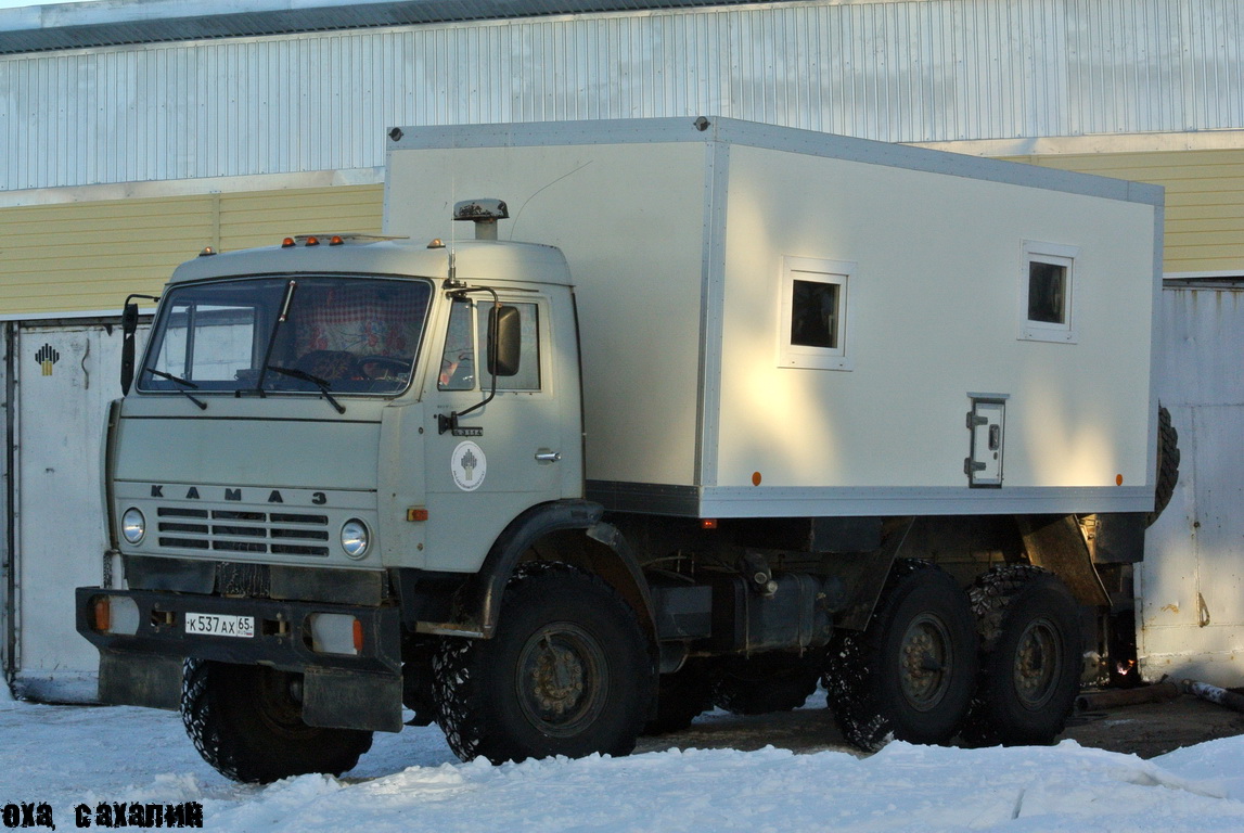 Сахалинская область, № К 537 АХ 65 — КамАЗ-43114-15 [43114R]