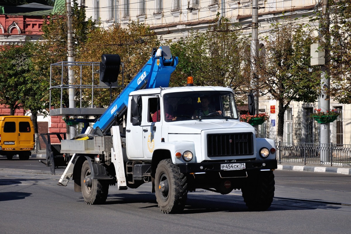 Тульская область, № Р 454 СК 71 — ГАЗ-33081 «Садко»