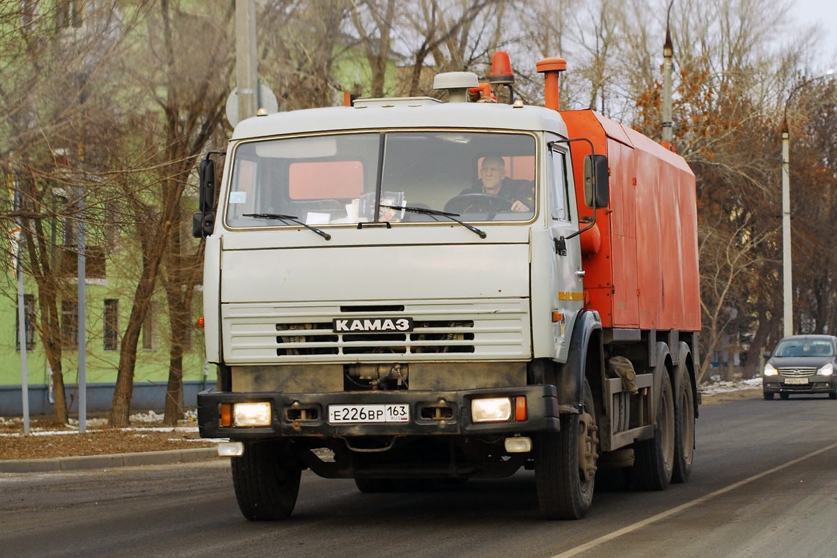 Самарская область, № Е 226 ВР 163 — КамАЗ-53229-15 [53229R]