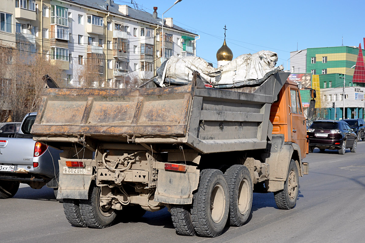 Саха (Якутия), № В 882 ВН 14 — КамАЗ-55111 [551110]