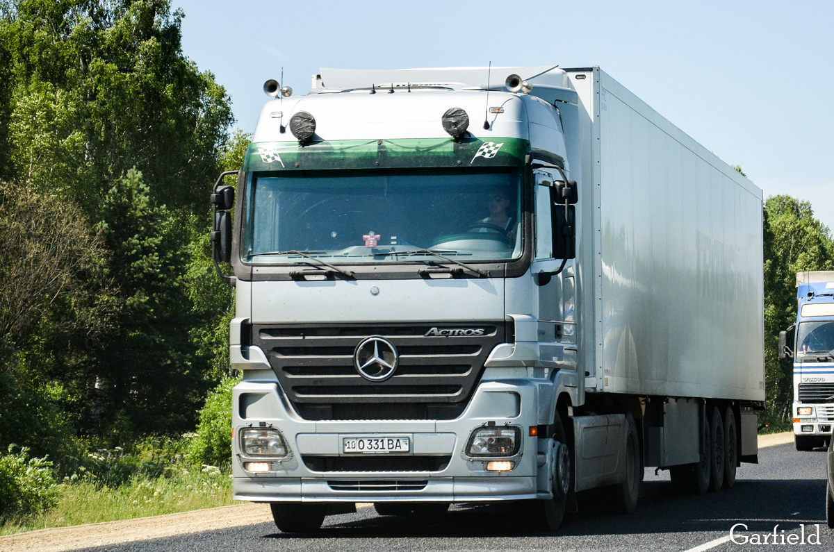 Узбекистан, № 10 O 331 BA — Mercedes-Benz Actros ('2003)