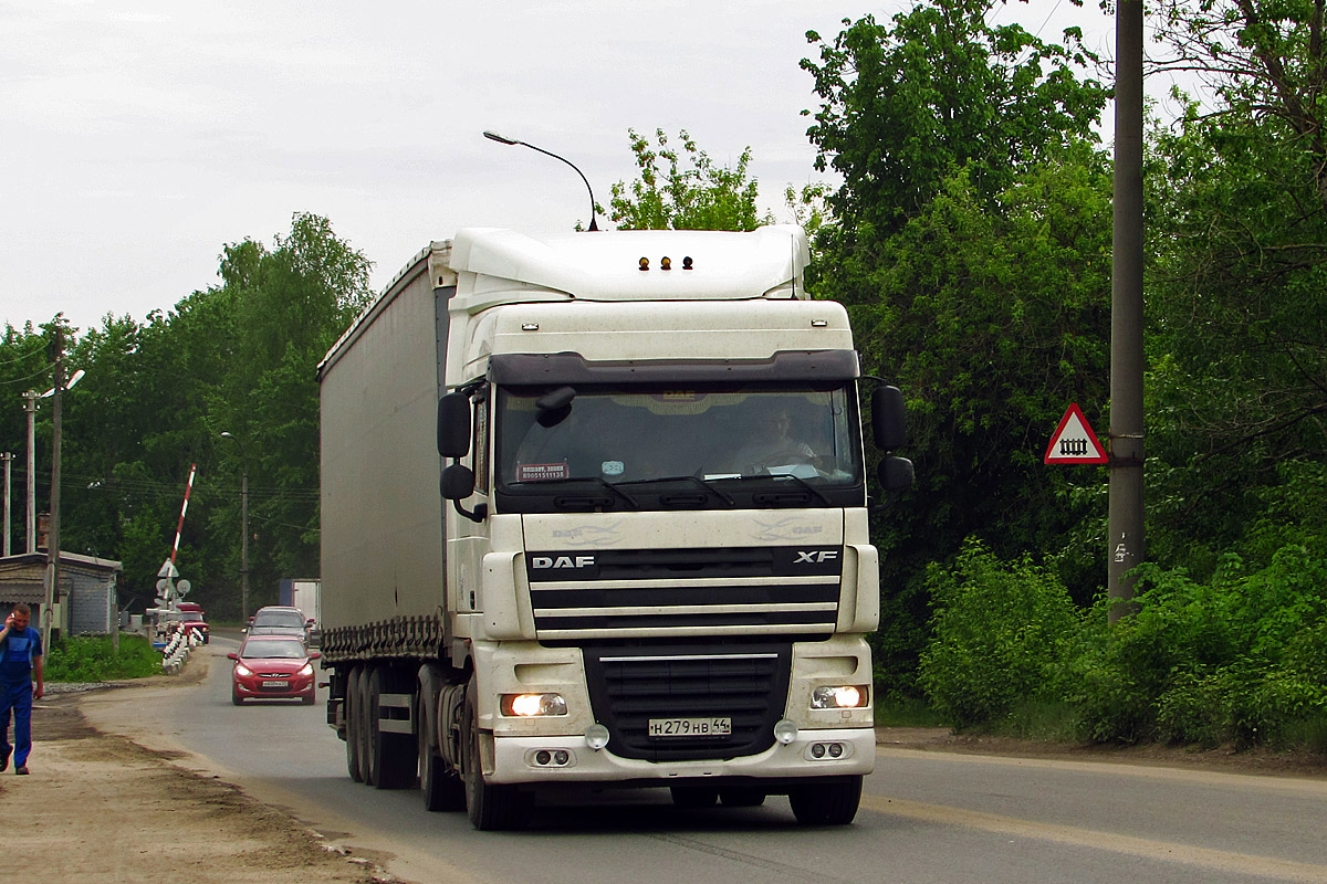 Костромская область, № Н 279 НВ 44 — DAF XF105 FT