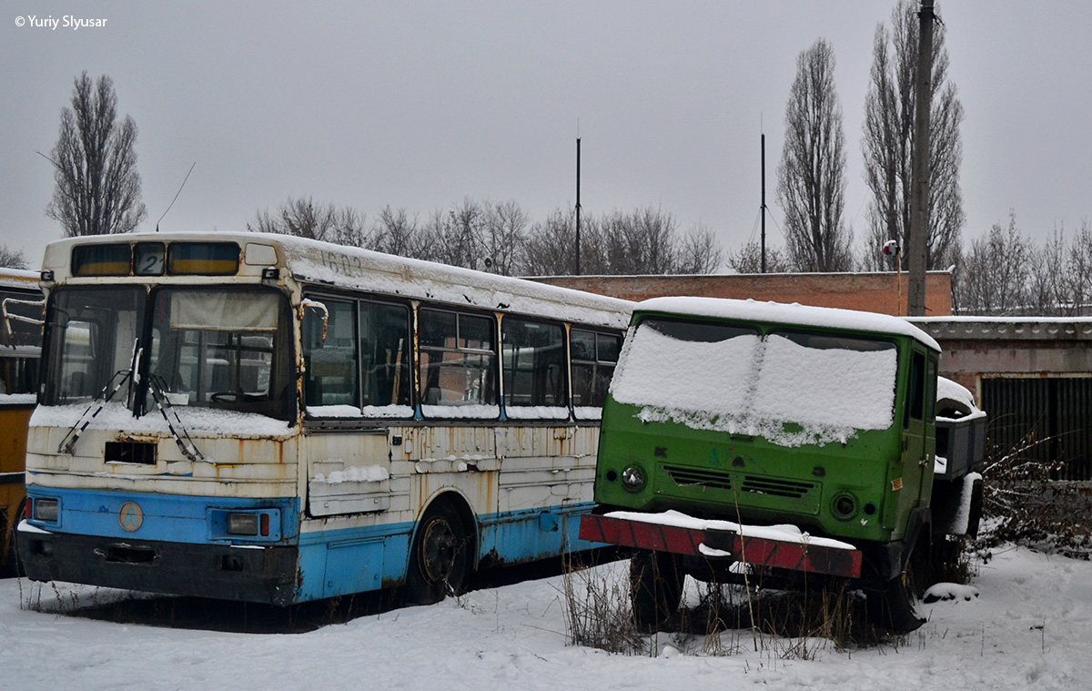 Киев, № (UA11) Б/Н 0058 — КАЗ-608В; Киев — Автомобили без номеров