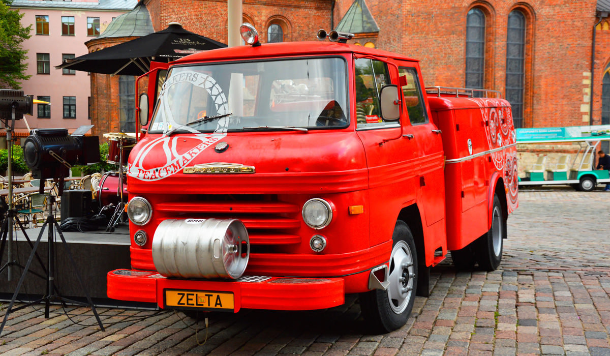 Латвия, № DL-2502 — Volvo F83