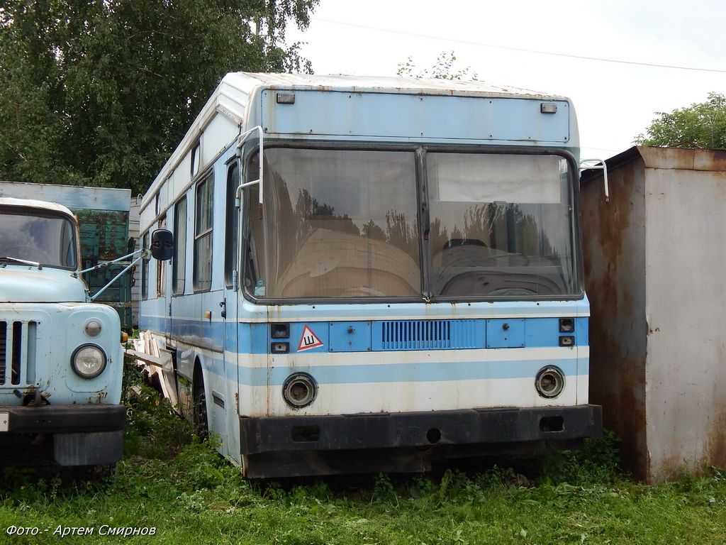 Восточно-Казахстанская область, № F 864 DU —  Прочие модели