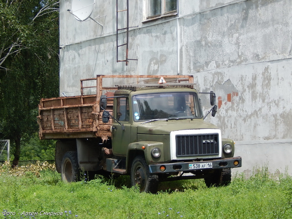 Восточно-Казахстанская область, № 538 AF 16 — ГАЗ-33073