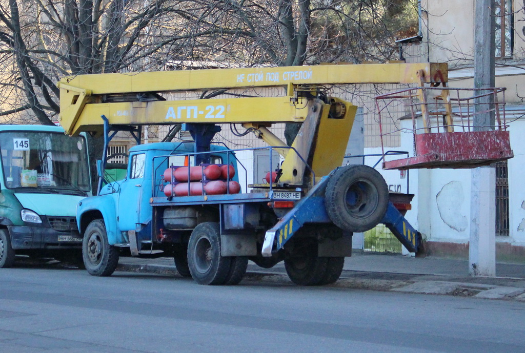 Одесская область, № ВН 8487 НЕ — ЗИЛ-431410