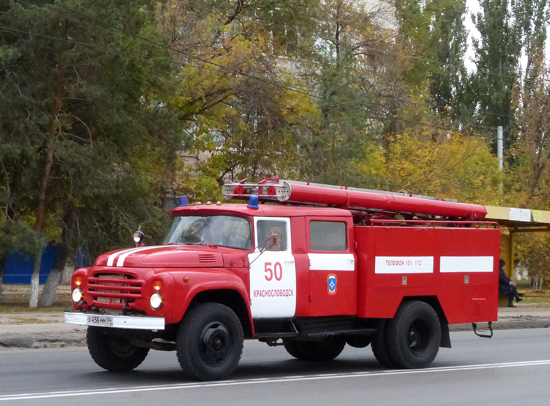 Волгоградская область, № А 456 ММ 34 — ЗИЛ-431412