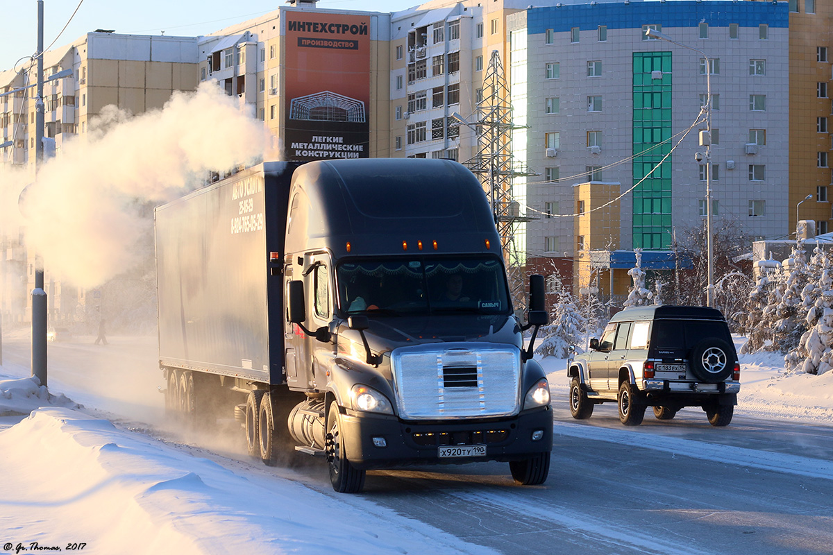 Саха (Якутия), № Х 920 ТУ 190 — Freightliner Cascadia