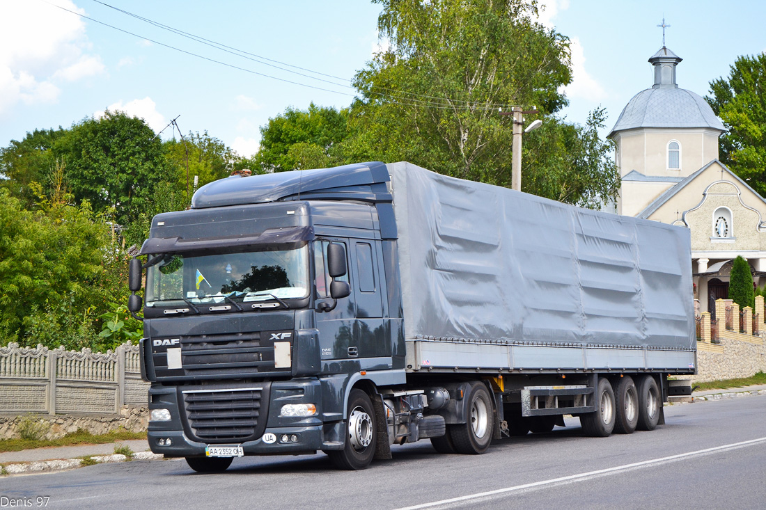 Киев, № АА 2352 ОН — DAF XF105 FT