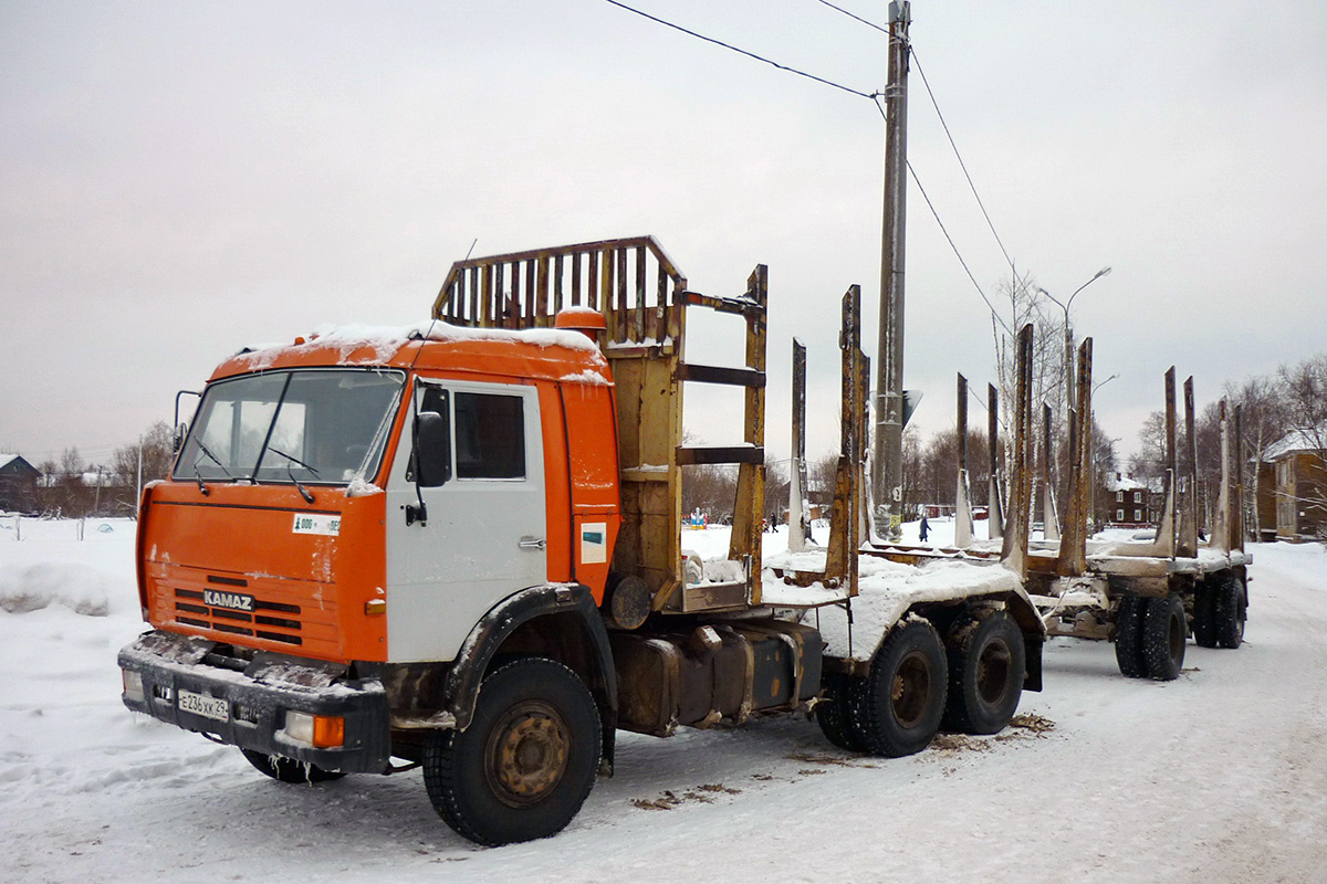 Архангельская область, № Е 236 ХК 29 — КамАЗ-53229-15 [53229R]