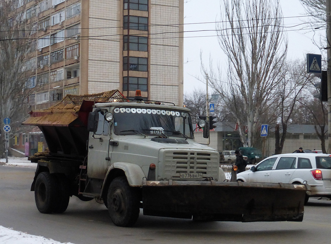 Волгоградская область, № 1070 — ЗИЛ-432932