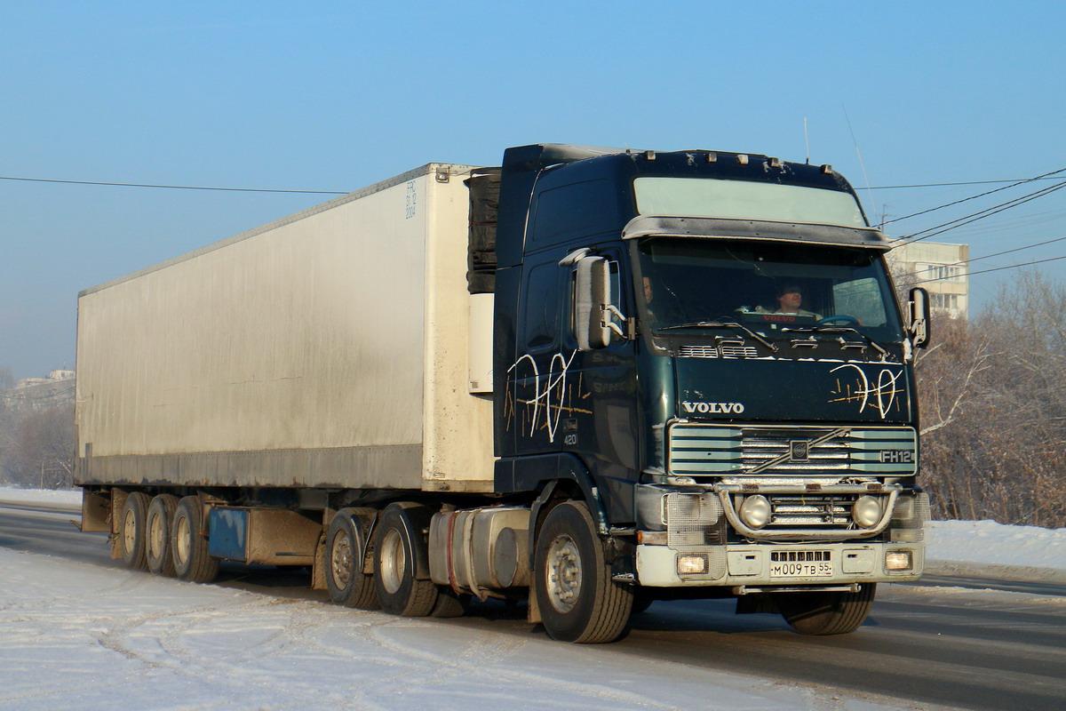 Омская область, № М 009 ТВ 55 — Volvo ('1993) FH12.420; Volvo ('1993) FH12 "70 Years Edition" (Омская область)