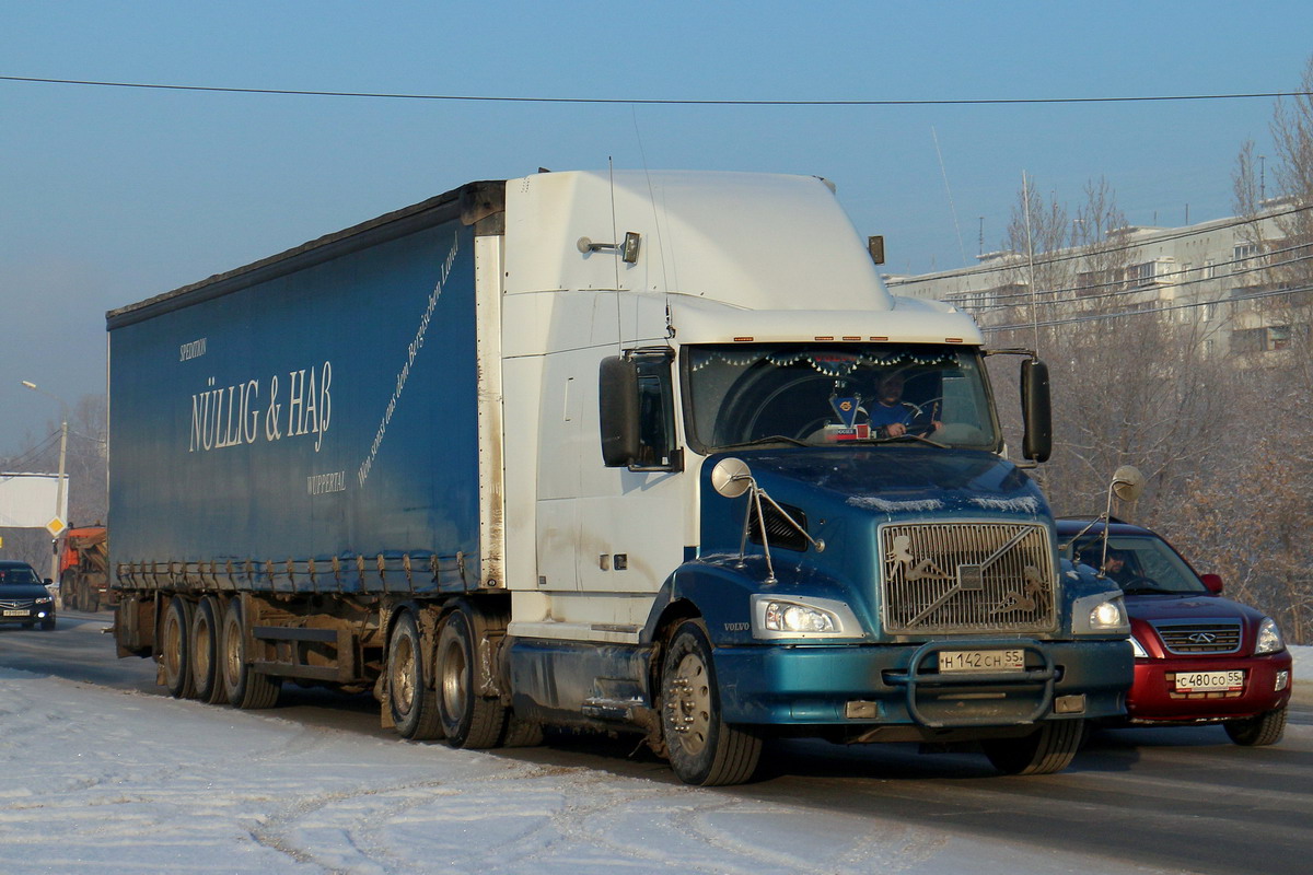 Омская область, № Н 142 СН 55 — Volvo VNL610