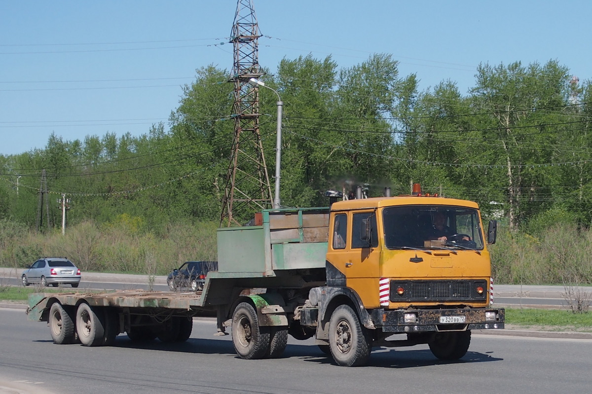 Тюменская область, № У 320 ВВ 72 — МАЗ-54322