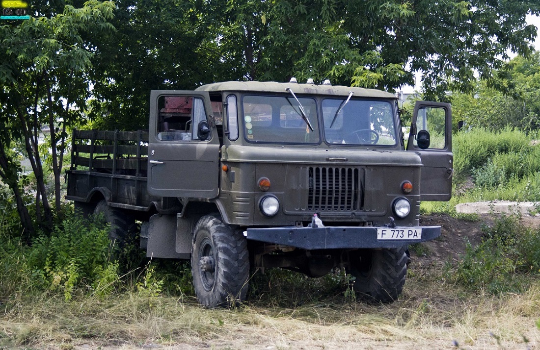 Восточно-Казахстанская область, № F 773 PA — ГАЗ-66-02