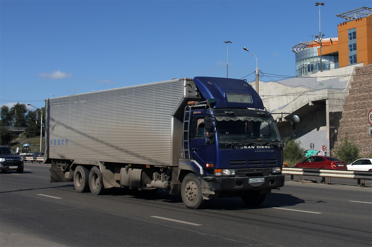 Красноярский край, № Х 223 ЕТ 124 — Nissan Diesel (общая модель)