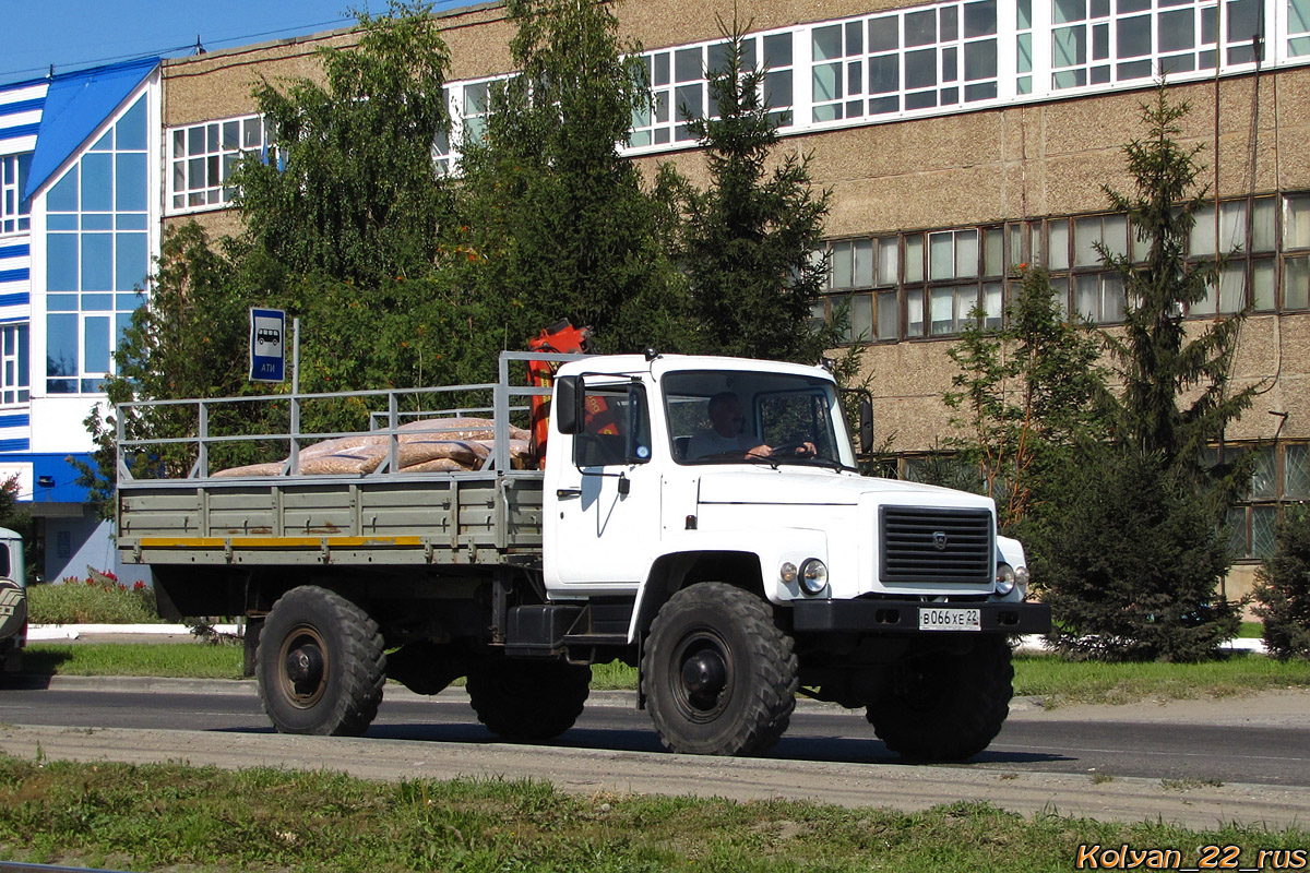 Алтайский край, № В 066 ХЕ 22 — ГАЗ-33088 «Садко»