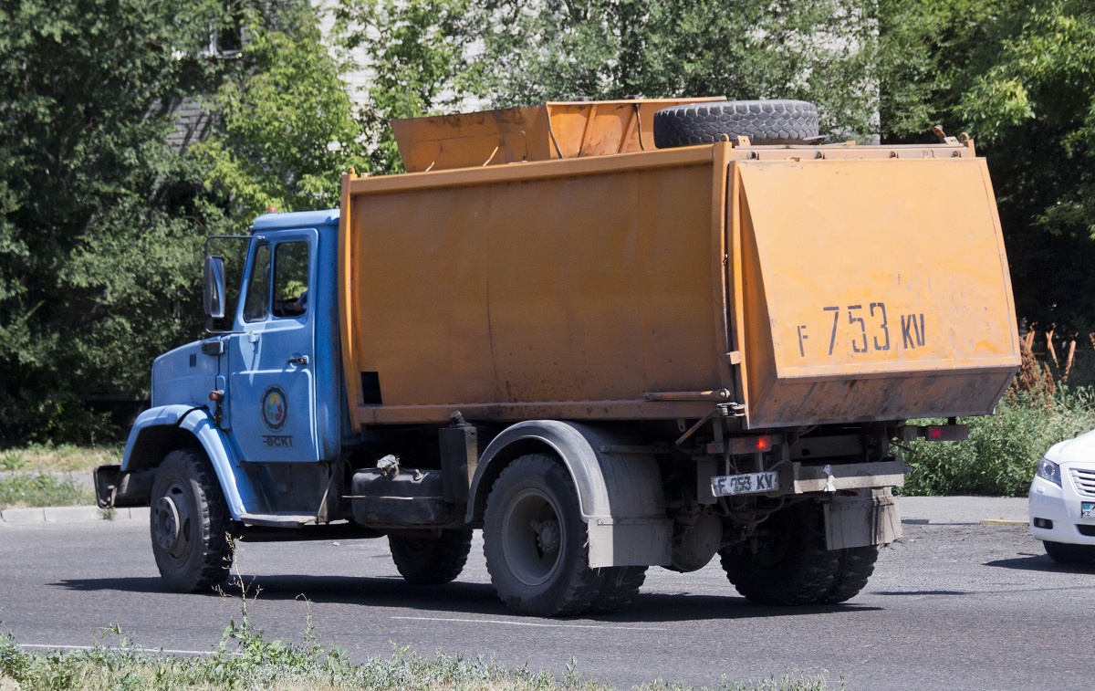 Восточно-Казахстанская область, № F 753 KV — ЗИЛ-494560