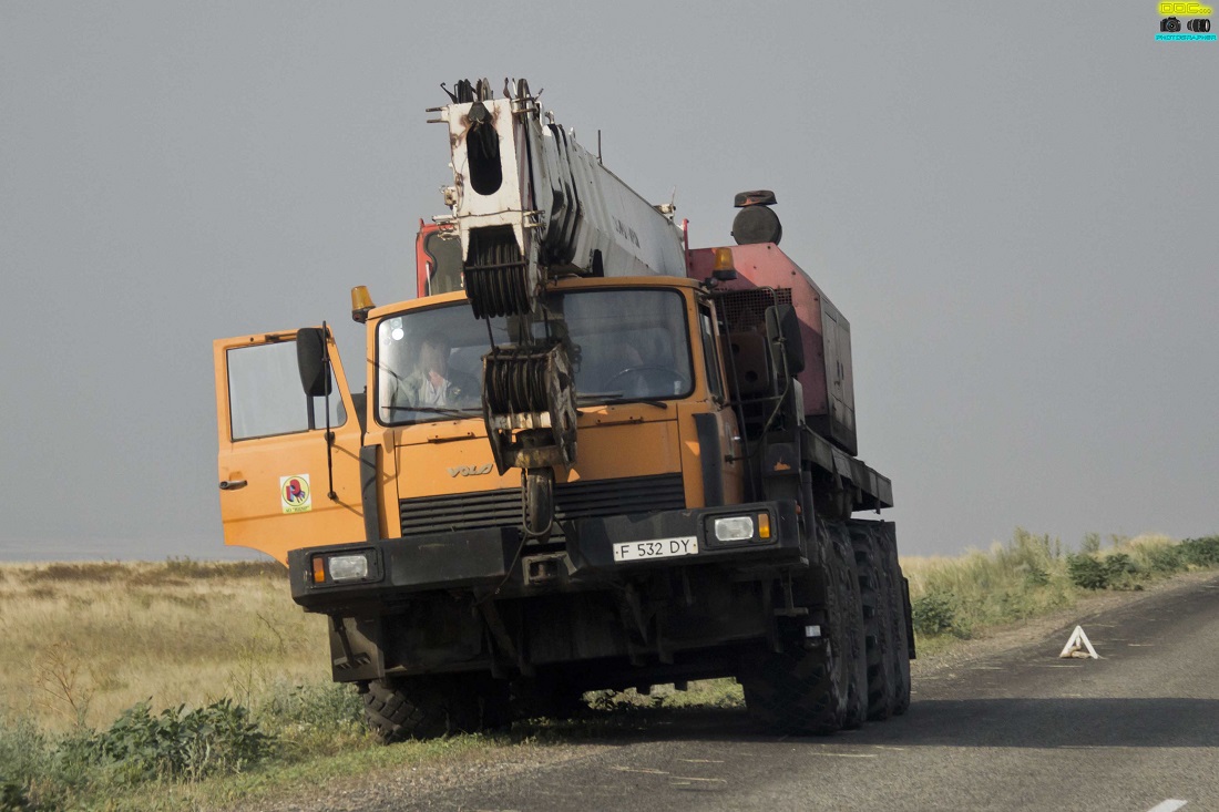 Восточно-Казахстанская область, № F 532 DY — МЗКТ-79081