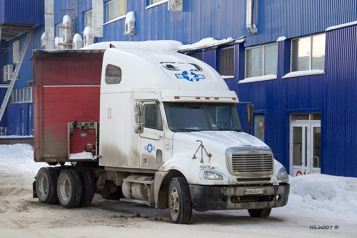 Татарстан, № О 862 СР 116 — Freightliner Columbia