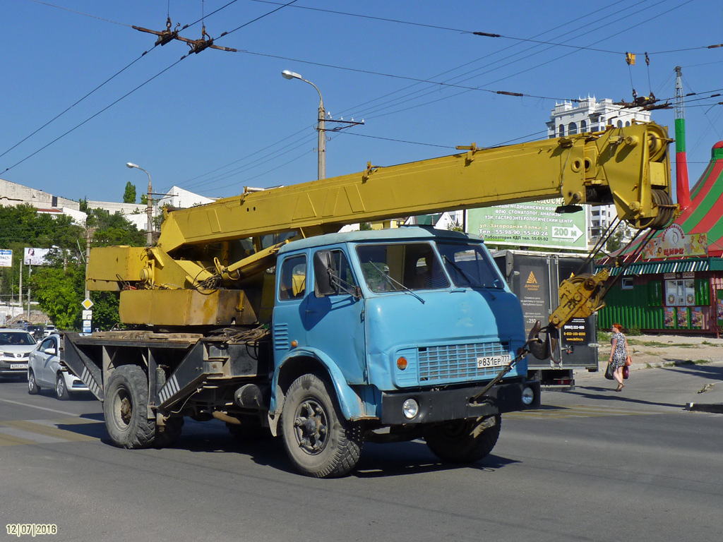 Севастополь, № Р 831 ЕР 777 — МАЗ-5334