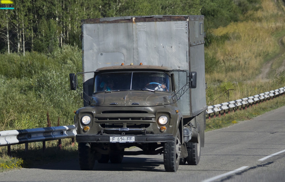 Восточно-Казахстанская область, № F 614 FF — ЗИЛ-431810