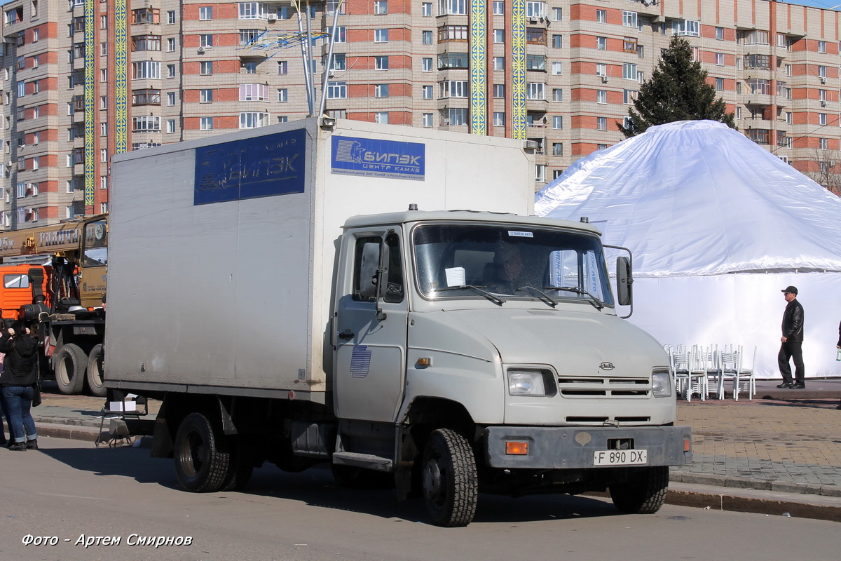 Восточно-Казахстанская область, № F 890 DX — ЗИЛ-5301БО "Бычок"