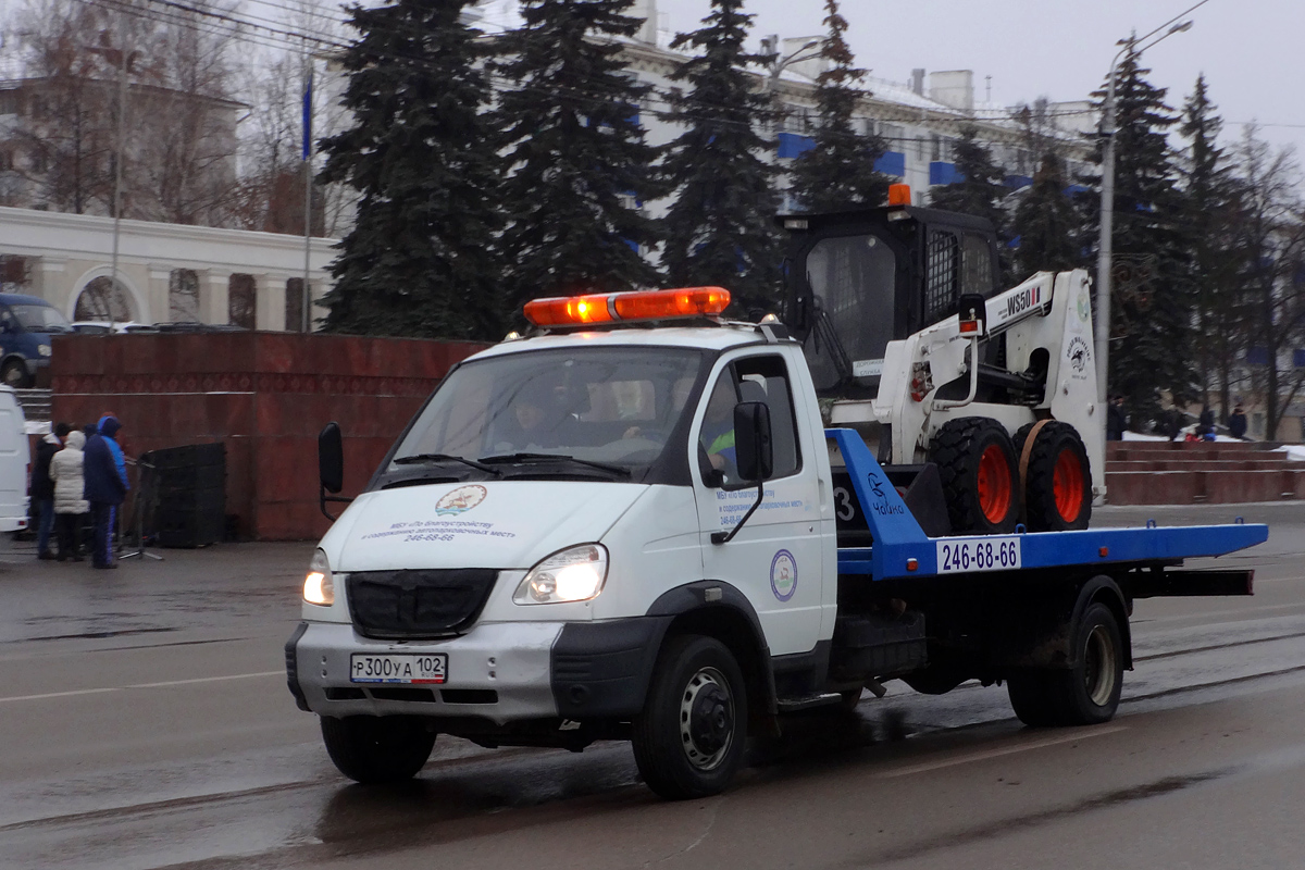 Башкортостан, № Р 300 УА 102 — ГАЗ-33106 "Валдай"