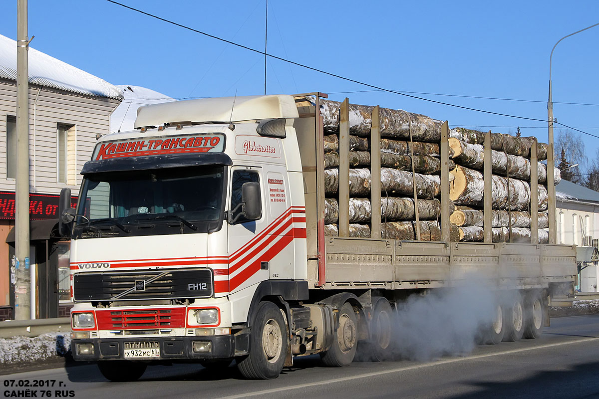 Тверская область, № Х 932 МС 69 — Volvo ('1993) FH12.420