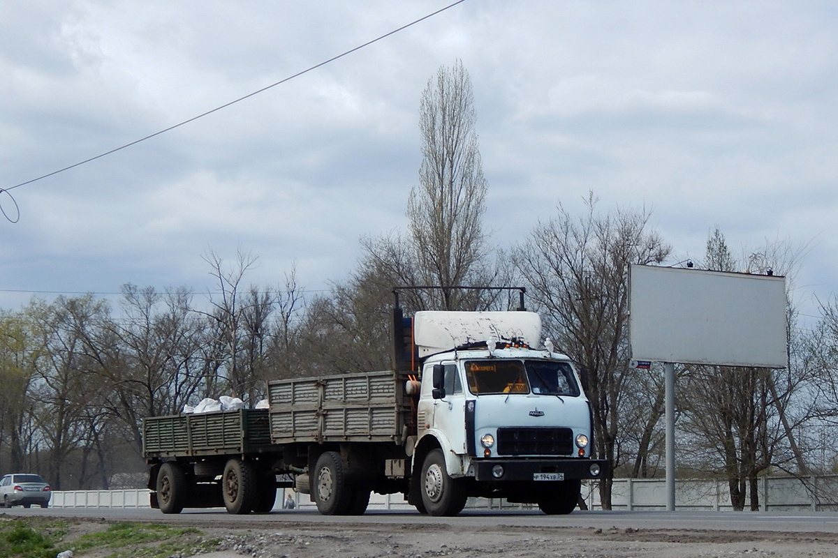 Волгоградская область, № Р 194 ХВ 34 — МАЗ-5335