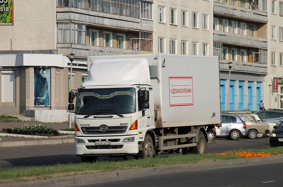 Красноярский край, № В 428 НВ 124 — Hino 500