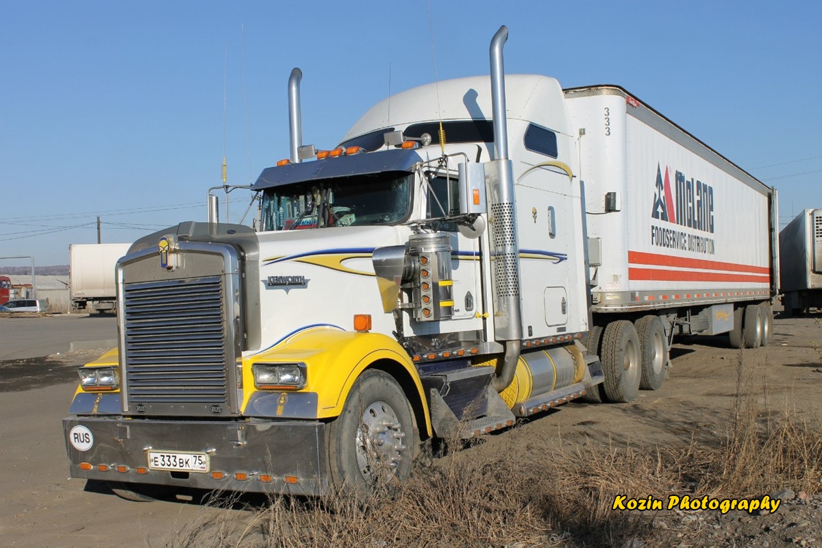 Забайкальский край, № Е 333 ВК 75 — Kenworth W900