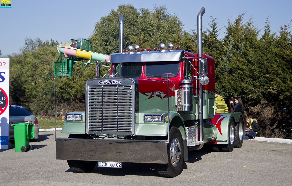 Алматы, № 730 OBA 02 — Freightliner FLC 120