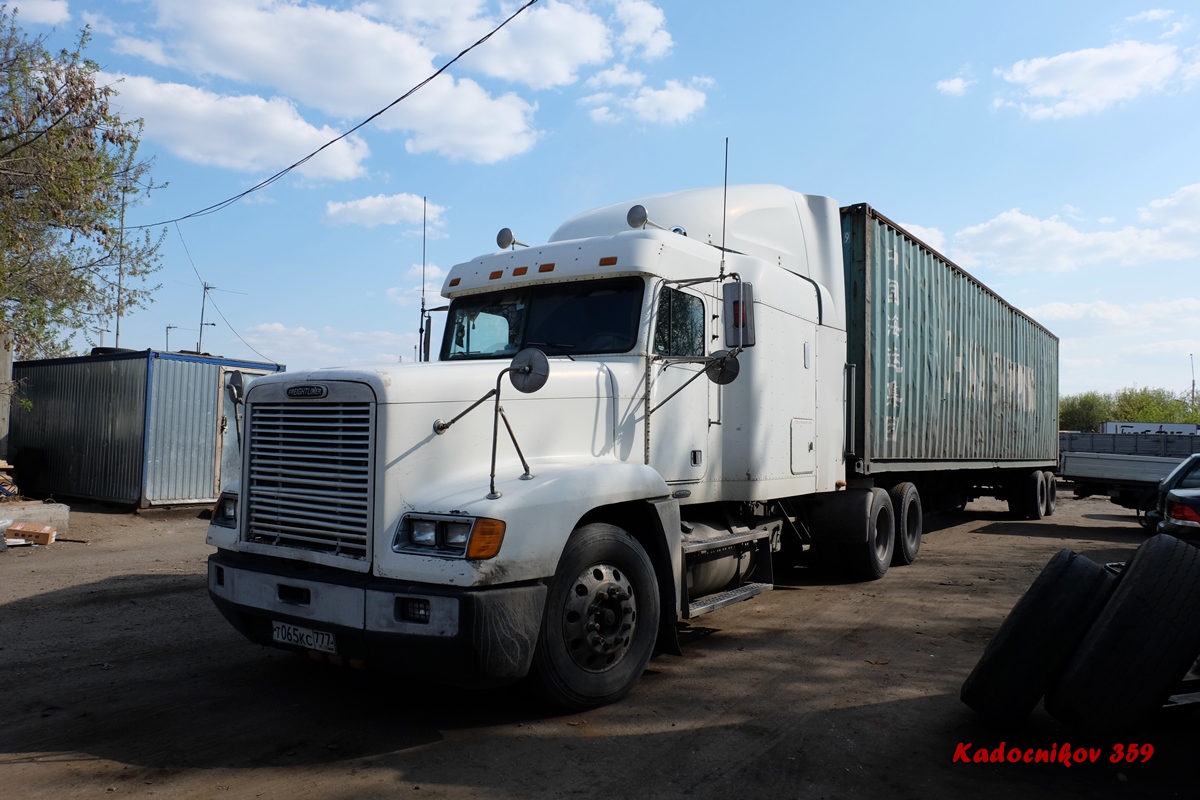 Москва, № Т 065 КС 777 — Freightliner FLD 120