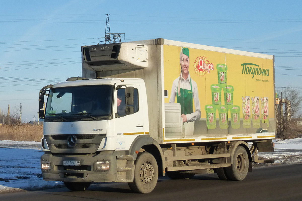 Волгоградская область, № А 592 РА 134 — Mercedes-Benz Axor 1823