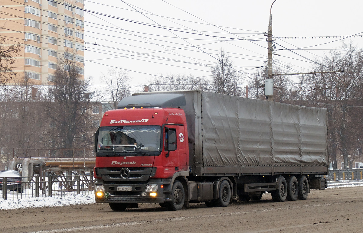 Брянская область, № Р 183 РР 32 — Mercedes-Benz Actros ('2009) 1841