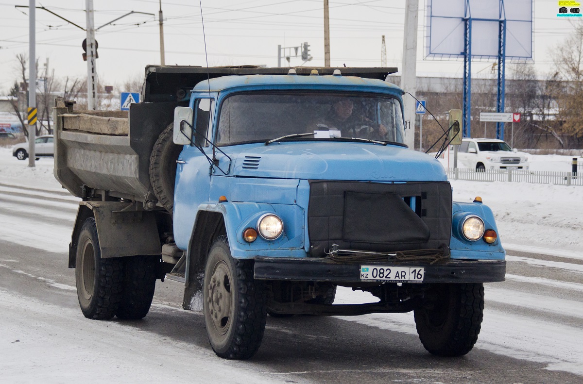 Восточно-Казахстанская область, № 082 AR 16 — ЗИЛ-495710