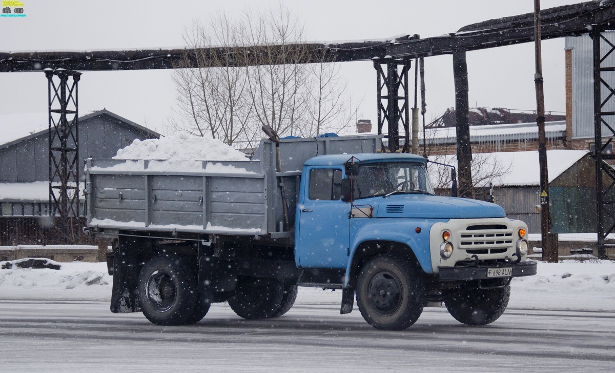 Восточно-Казахстанская область, № F 698 ALN — ЗИЛ-138