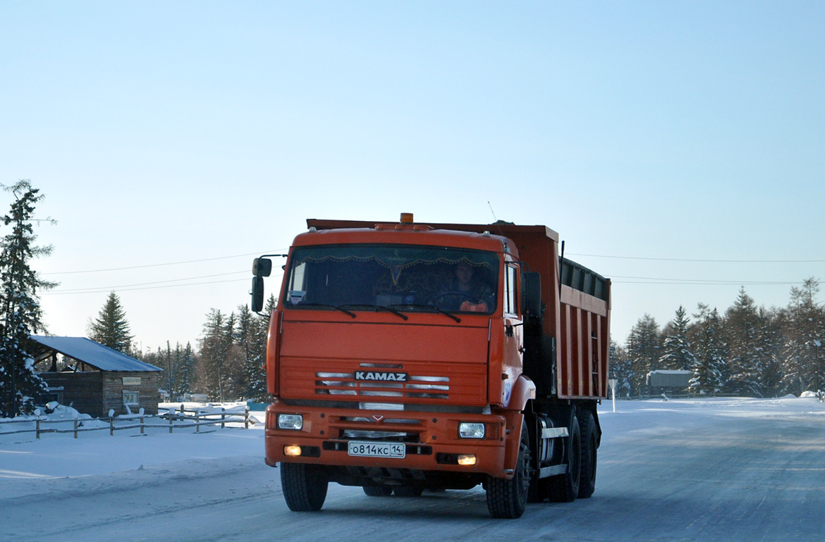 Саха (Якутия), № О 814 КС 14 — КамАЗ-6520-06 [65200F]