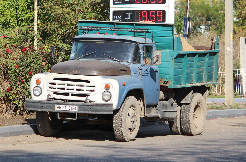 Одесская область, № ВН 6915 ВВ — ЗИЛ-495810