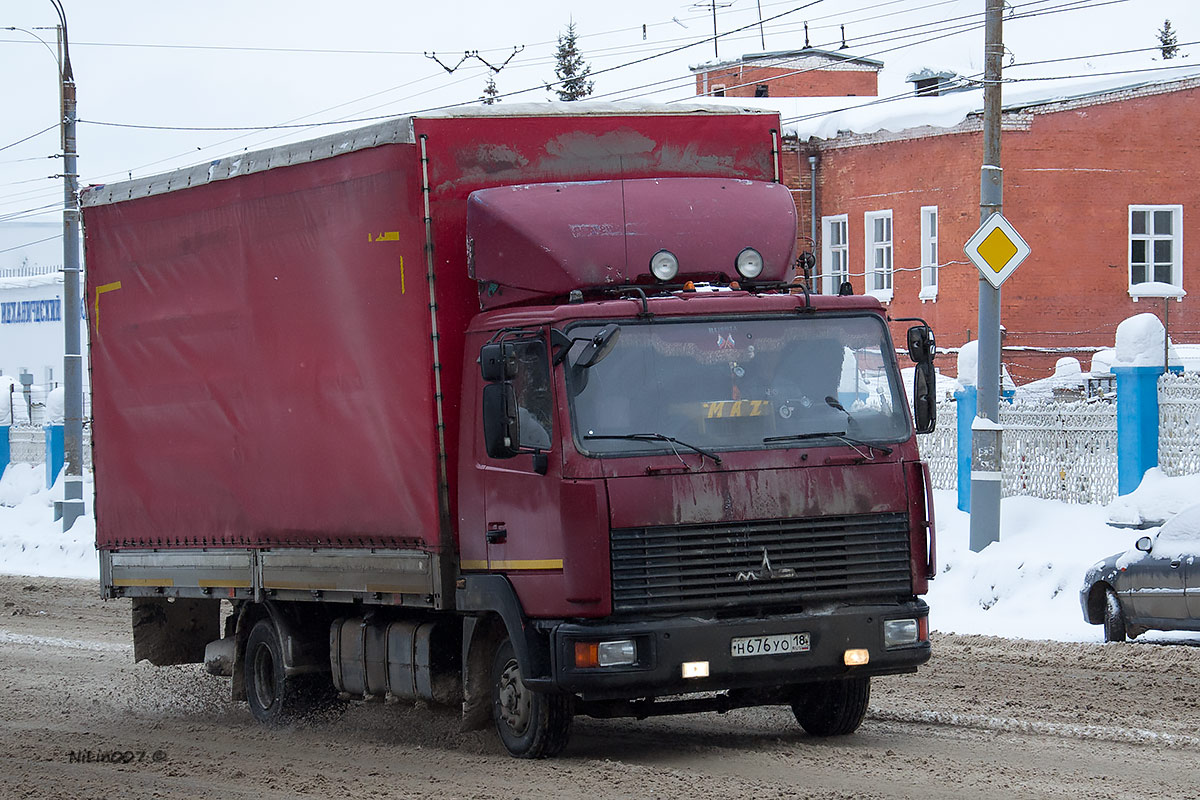 Удмуртия, № Н 676 УО 18 — МАЗ-437130 "Зубрёнок"