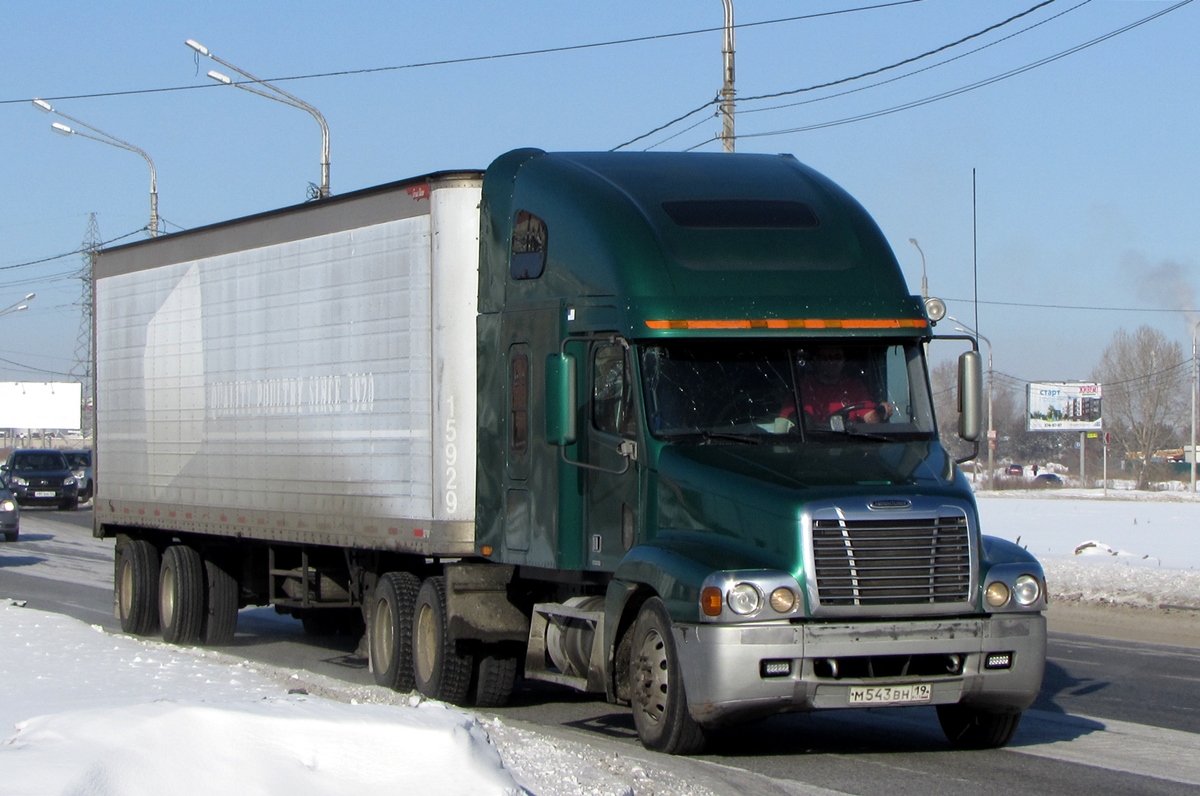 Хакасия, № М 543 ВН 19 — Freightliner Century Class