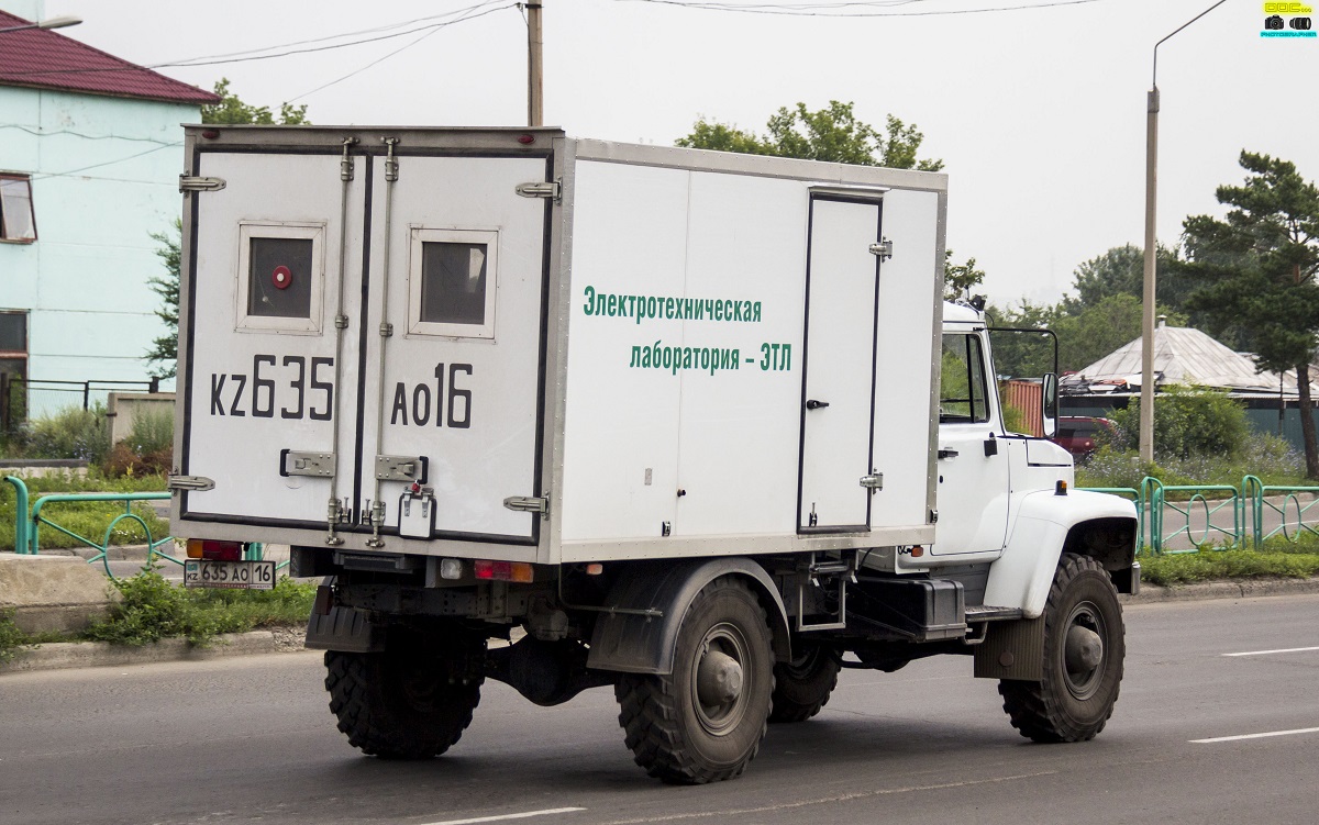 Восточно-Казахстанская область, № 635 AO 16 — ГАЗ-33081 «Садко»