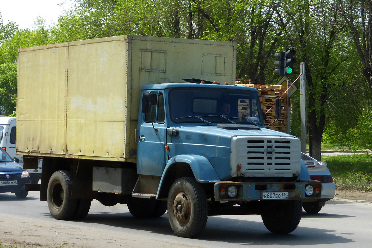 Волгоградская область, № В 807 ЕО 134 — ЗИЛ-433180