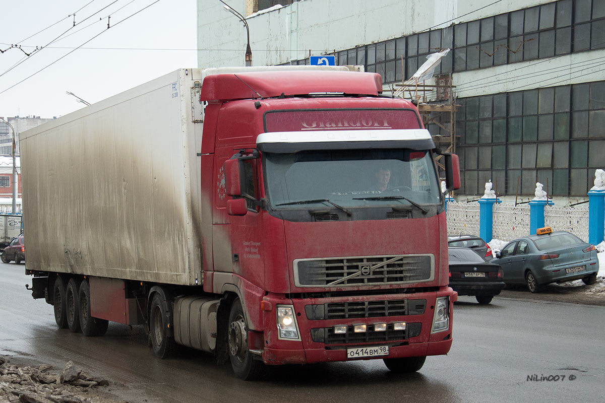 Санкт-Петербург, № О 414 ВМ 98 — Volvo ('2002) FH-Series