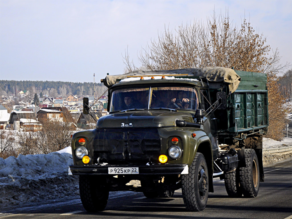 Алтайский край, № Р 925 КР 22 — ЗИЛ-495710